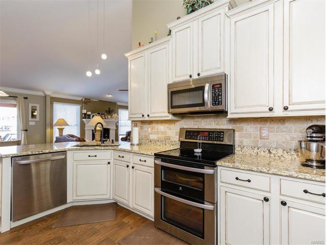 631 W Falls Ct, O'fallon, MO 63368 photo 15