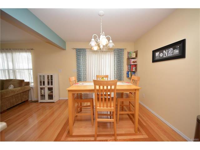234 Tyndale Dr, O'fallon, MO 63366 photo 7