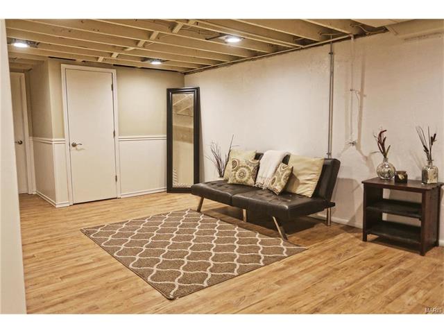 11132 Patsy, Saint Louis, MO 63123 photo 14
