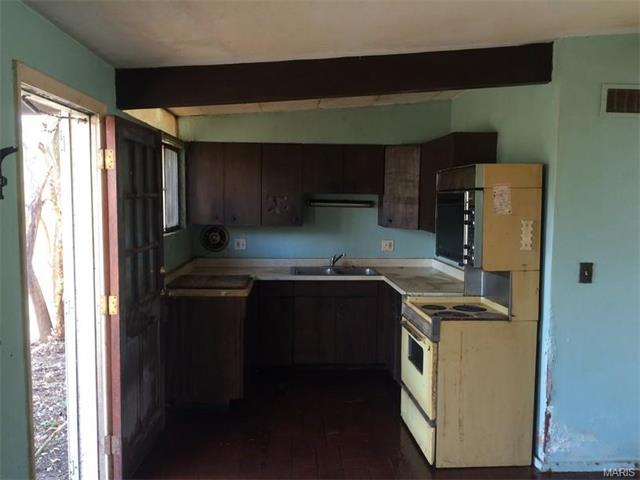 606 Wicklow, Ballwin, MO 63021 photo 5