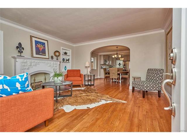 6748 Devonshire, Saint Louis, MO 63109 photo 3