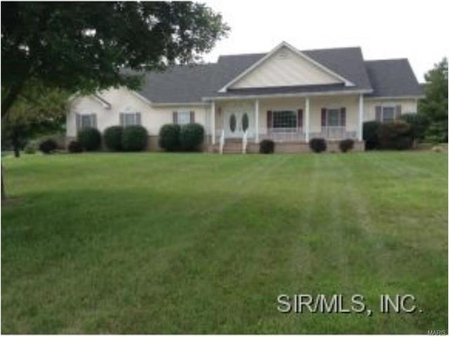 134 Longmeade Dr, O Fallon, IL 62269 photo 1