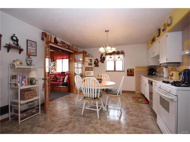 114 Mariae Ln, O'fallon, MO 63366 photo 10