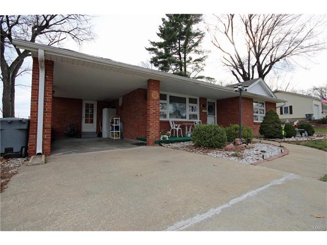 114 Mariae Ln, O'fallon, MO 63366 photo 3