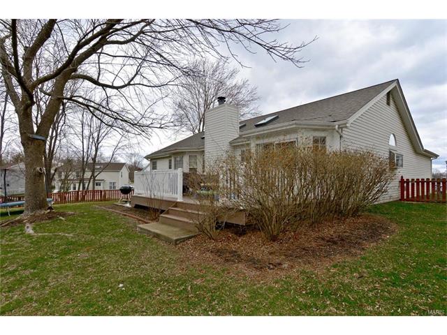 211 Ballyshannon Ct, Ballwin, MO 63021 photo 26