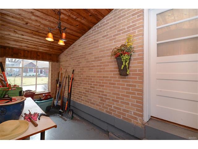 2 Springbrook Pl, Saint Louis, MO 63119 photo 18