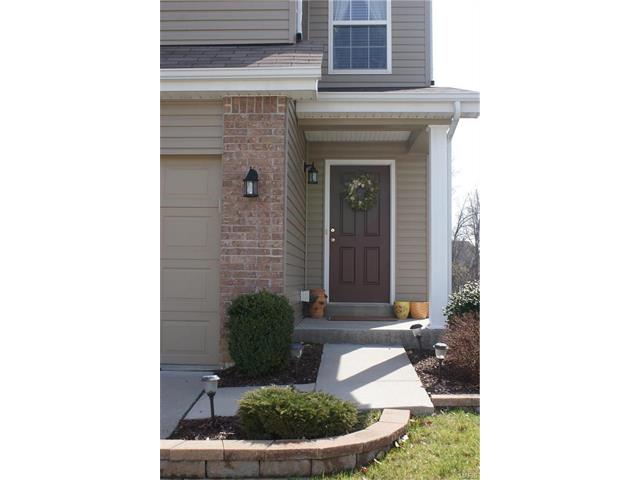 206 Springbeach Dr, O'fallon, MO 63368 photo 2