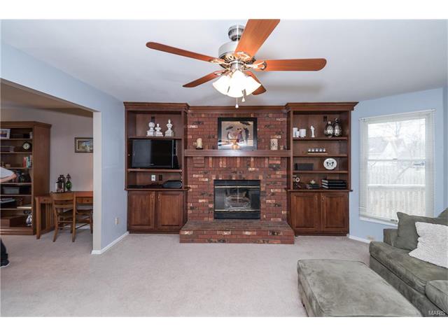 1593 Sycamore Meadows Dr, Ballwin, MO 63021 photo 9
