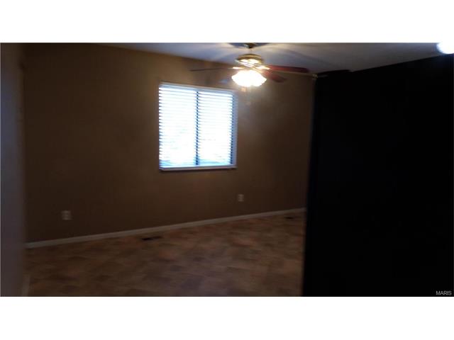 1266 White Hawk Dr, O'fallon, MO 63366 photo 6