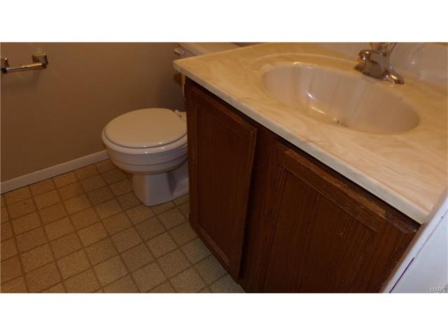 1266 White Hawk Dr, O'fallon, MO 63366 photo 12