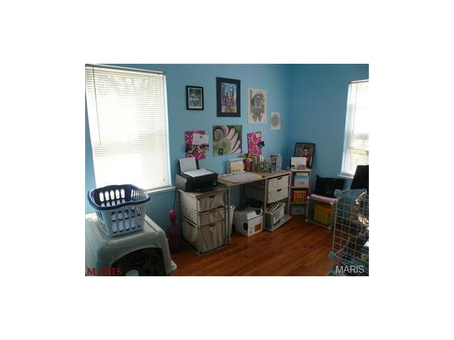 7100 Heege Rd, Saint Louis, MO 63123 photo 11