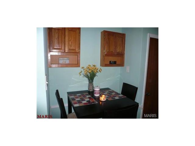 7100 Heege Rd, Saint Louis, MO 63123 photo 7