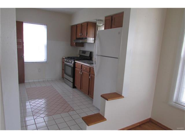 7100 Heege Rd, Saint Louis, MO 63123 photo 14