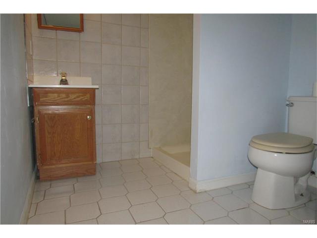 7100 Heege Rd, Saint Louis, MO 63123 photo 22