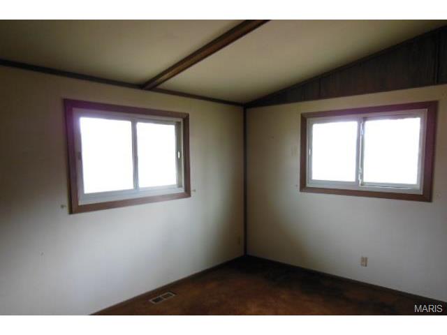 2 S Perry Cir, O'fallon, MO 63366 photo 8