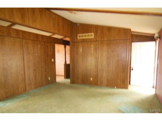 2 S Perry Cir, O'fallon, MO 63366 photo 3