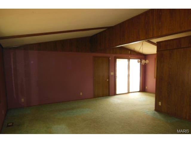 2 S Perry Cir, O'fallon, MO 63366 photo 4