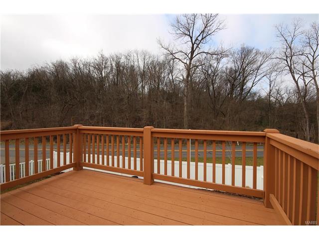 601 Falling Brook Dr, O'fallon, MO 63366 photo 15
