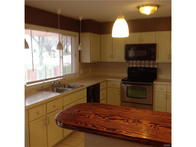 520 Imperial, O'fallon, MO 63366 photo 5