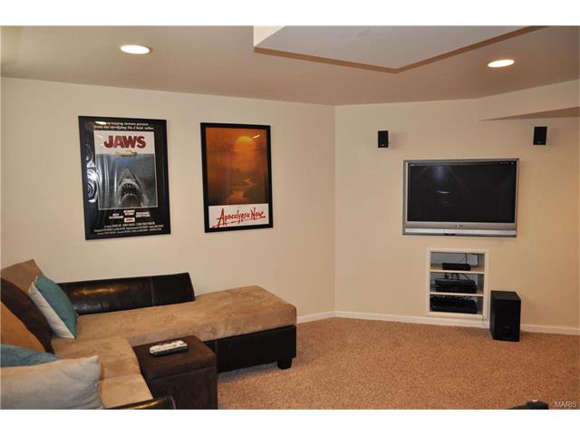 466 Coachgate, Ballwin, MO 63021 photo 17