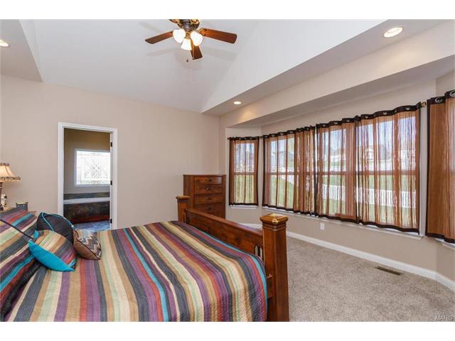 4 Holmes Ct, O'fallon, MO 63366 photo 26