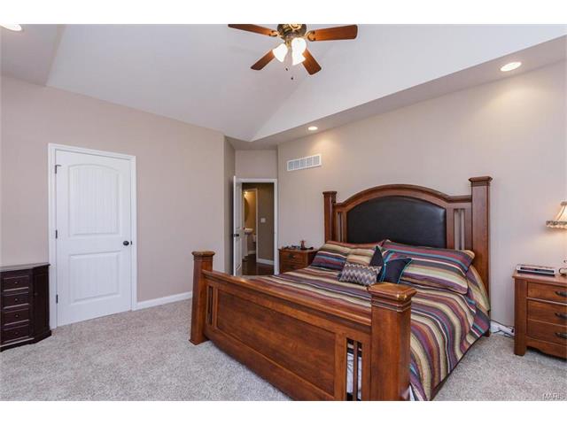 4 Holmes Ct, O'fallon, MO 63366 photo 12