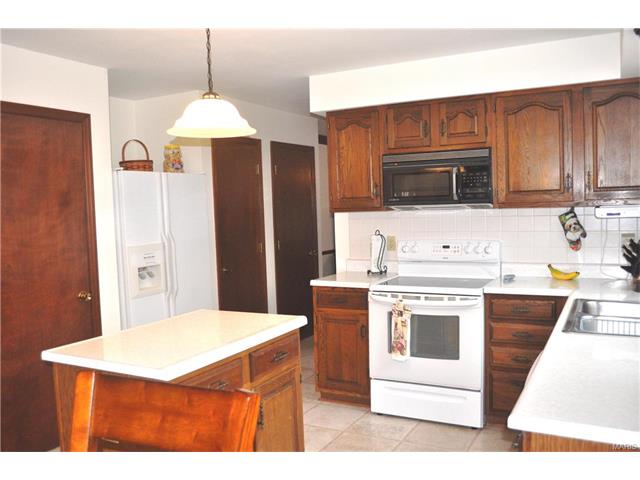 1615 Daybreak Pointe, Ballwin, MO 63021 photo 11