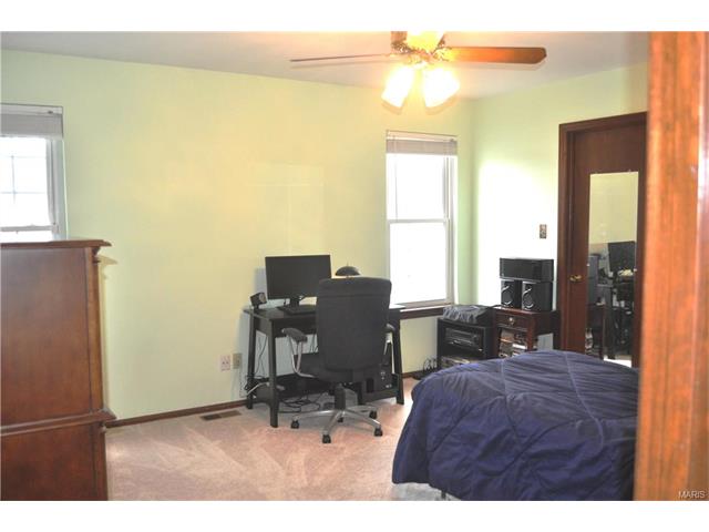 1615 Daybreak Pointe, Ballwin, MO 63021 photo 30
