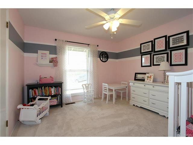 811 Posthorn Dr, Manchester, MO 63021 photo 12