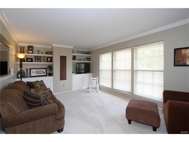 811 Posthorn Dr, Manchester, MO 63021 photo 5