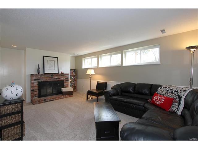 811 Posthorn Dr, Manchester, MO 63021 photo 15