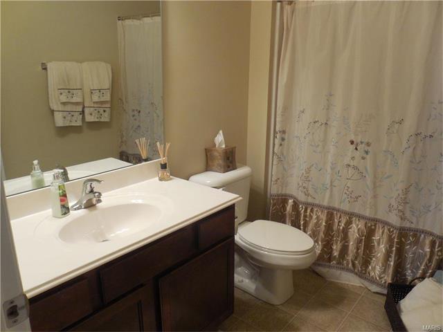 532 Bramblett Hls, O'fallon, MO 63366 photo 12