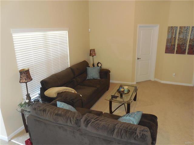 532 Bramblett Hls, O'fallon, MO 63366 photo 7