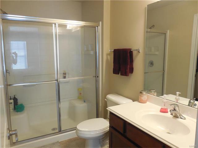 532 Bramblett Hls, O'fallon, MO 63366 photo 9