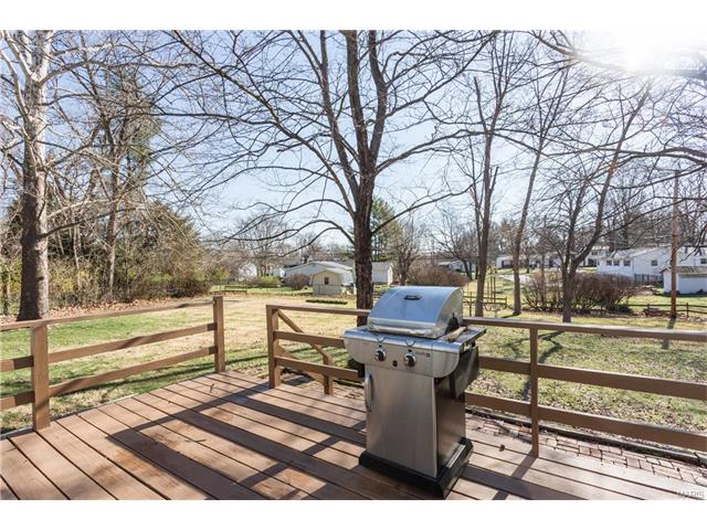 236 Newton Pl, Ballwin, MO 63021 photo 6