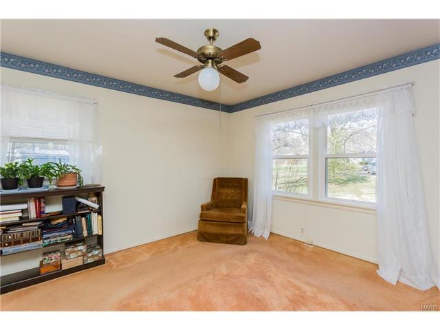 236 Newton Pl, Ballwin, MO 63021 photo 12