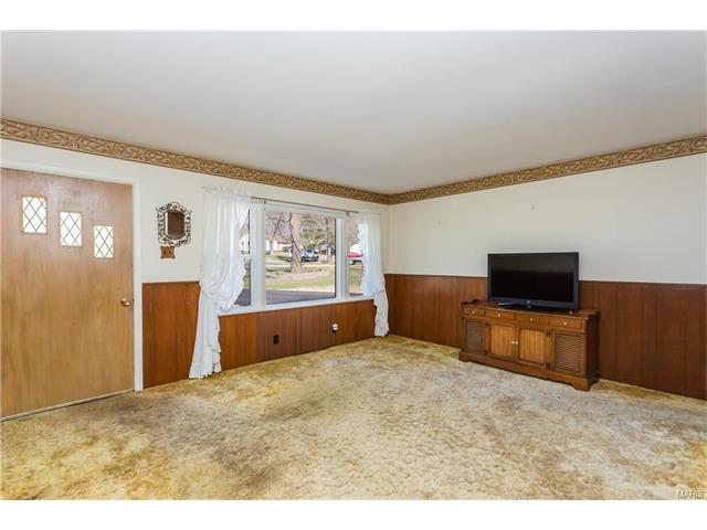 236 Newton Pl, Ballwin, MO 63021 photo 11