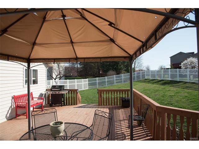 2835 Kettering Dr, Saint Charles, MO 63303 photo 36