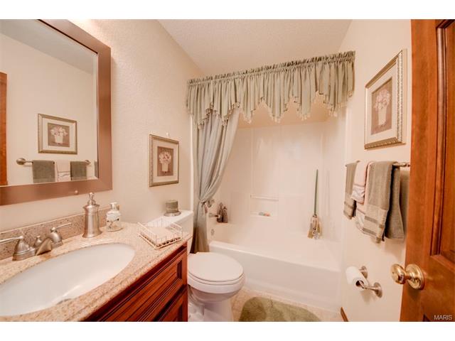 2835 Kettering Dr, Saint Charles, MO 63303 photo 30