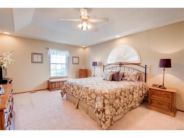 2835 Kettering Dr, Saint Charles, MO 63303 photo 20