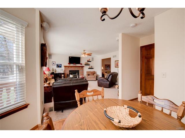 2835 Kettering Dr, Saint Charles, MO 63303 photo 17