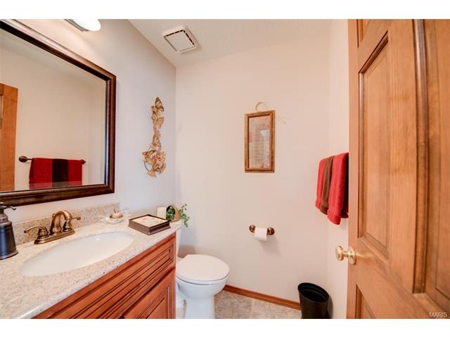 2835 Kettering Dr, Saint Charles, MO 63303 photo 19