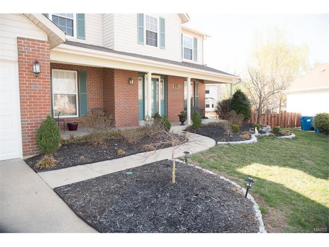 2835 Kettering Dr, Saint Charles, MO 63303 photo 3
