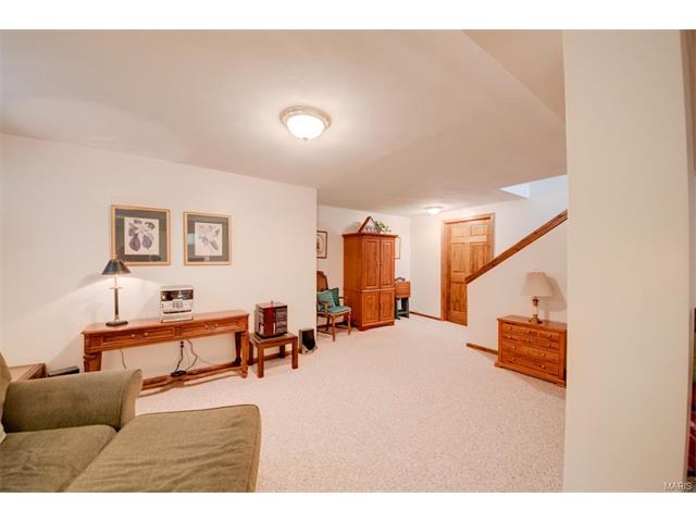 2835 Kettering Dr, Saint Charles, MO 63303 photo 33