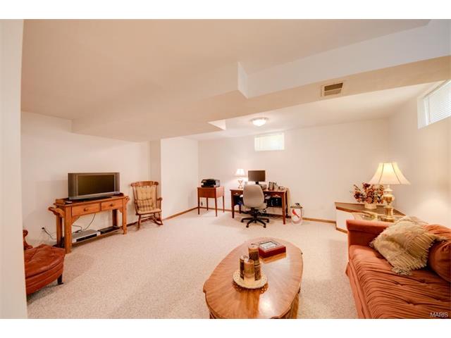 2835 Kettering Dr, Saint Charles, MO 63303 photo 32