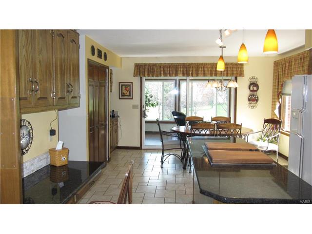 133 Double Eagle, Saint Charles, MO 63303 photo 7