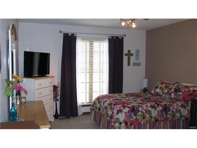 133 Double Eagle, Saint Charles, MO 63303 photo 14