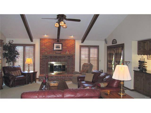 133 Double Eagle, Saint Charles, MO 63303 photo 5