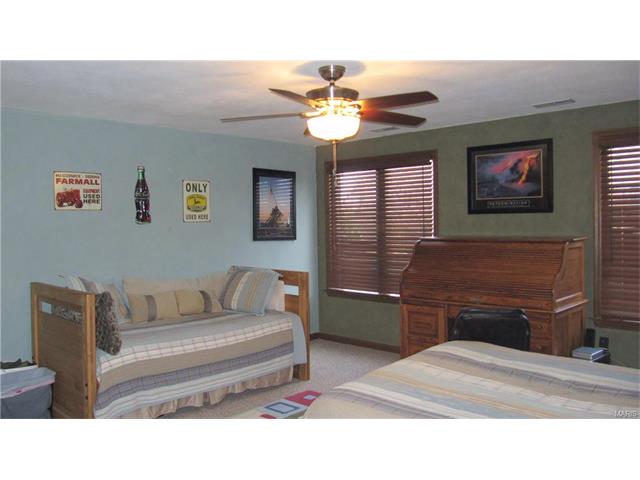 133 Double Eagle, Saint Charles, MO 63303 photo 25