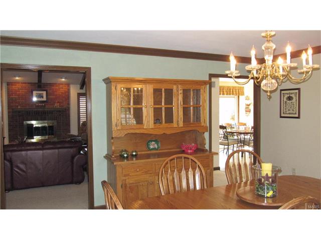 133 Double Eagle, Saint Charles, MO 63303 photo 4